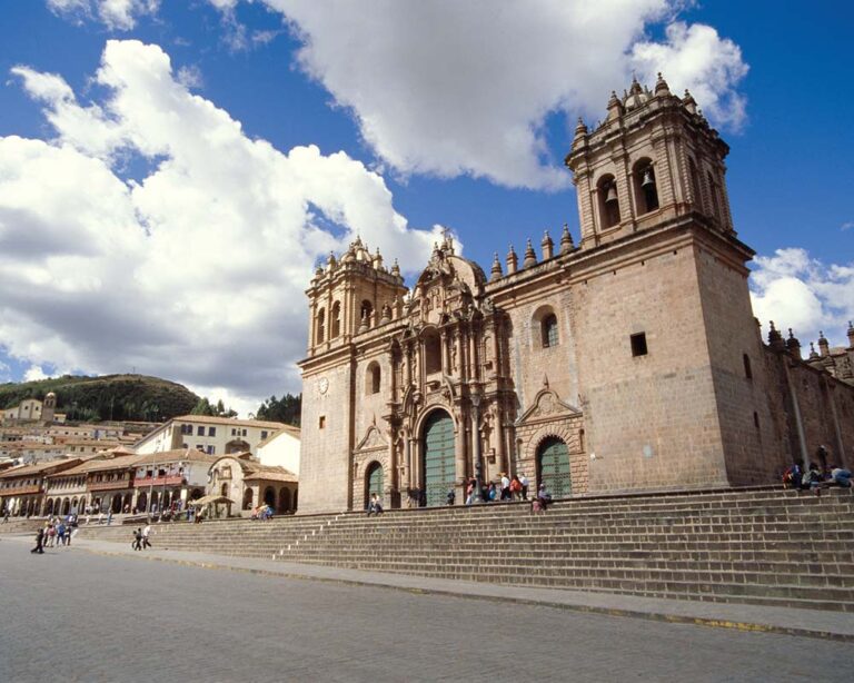 peru-bolivia-cusco-1.jpg